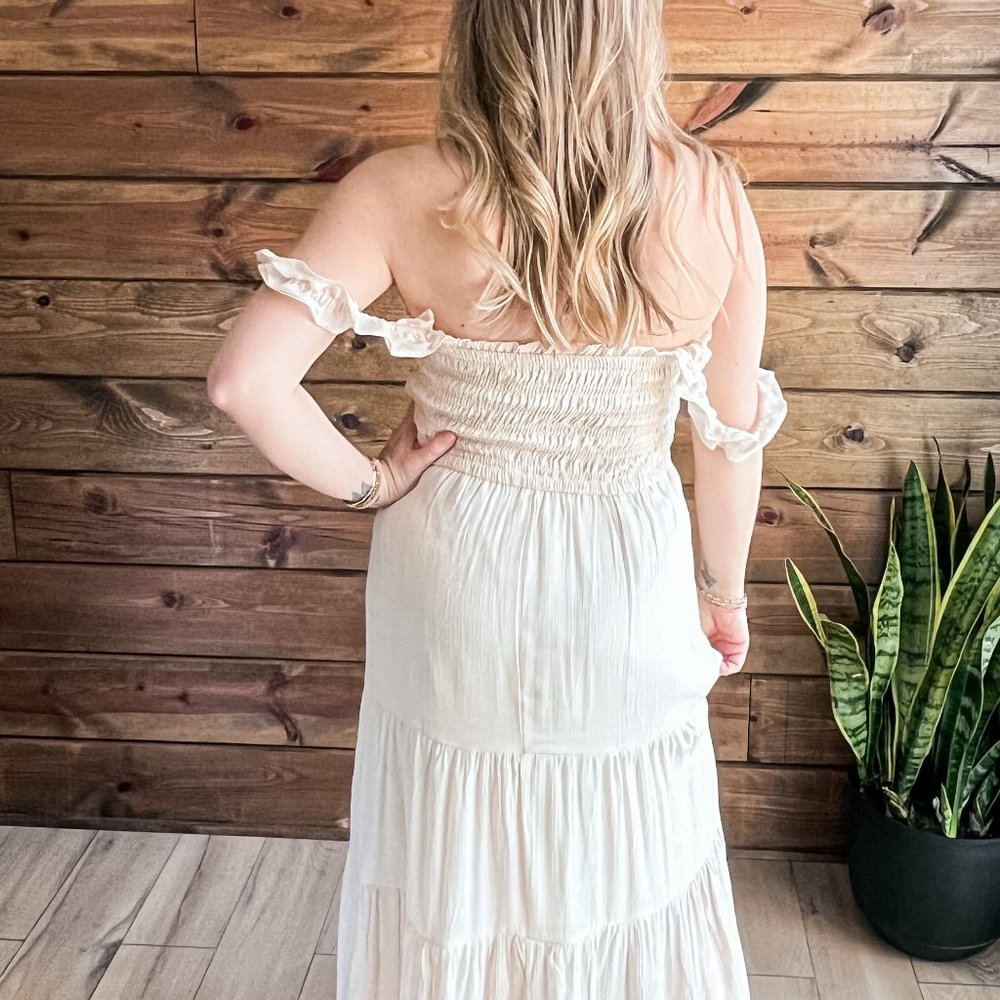 THE SIENNA IVORY DRESS - Picture 4 of 14